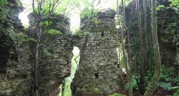 Sislioba Kalesi